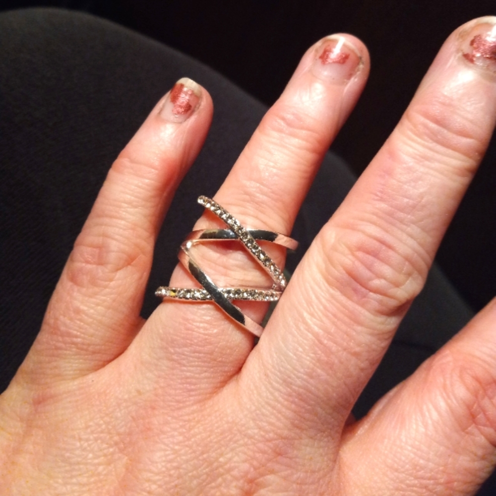 Silver Ring NWT